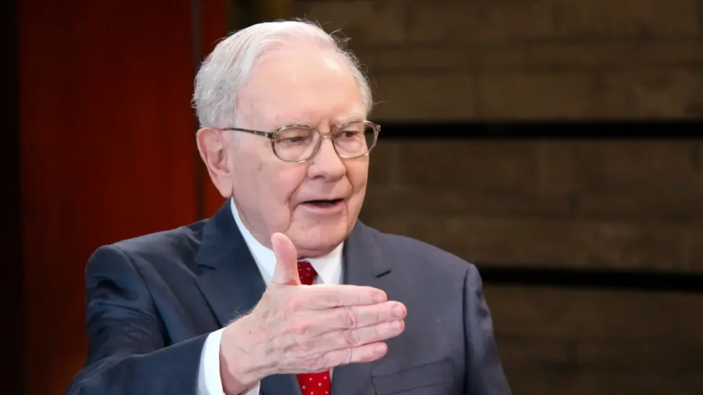 Warren Buffett Biography: Success Story Of Berkshire Hathaway Founder
